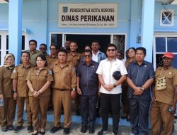 DPR Kota Sorong Desak Pemerintah Provinsi Segera Perbaiki Pasar Ikan Jembatan Puri untuk Dukung Peningkatan PAD