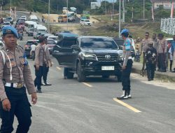Polres Maybrat Laksanakan Pengamanan Ibadah Syukur HUT Ke-74 Theofani dan Doa Pemulihan di Alun-Alun Faitmayaf