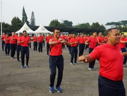 Prajurit Yonif 2 Marinir Ikut Meriahkan Olahraga Bersama dan Syukuran HUT Brigif 1 Marinir