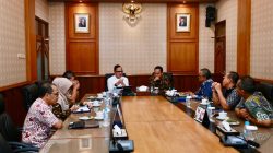 Rapat Internal Bersama Wali Kota Surakarta, Wamendagri Bima Arya Ingin APBD Lebih Sehat
