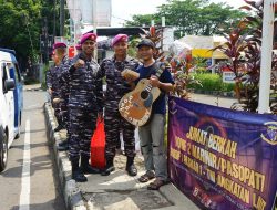 Berbagi Kebaikan Kepada Masyarakat Sekitar, Prajurit Yonif 2 Marinir Laksanakan Kegiatan Rutin Jumat Berkah