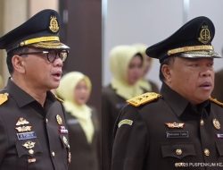Jaksa Agung ST Burhanuddin Melantik dan Mengambil Sumpah Jabatan Jaksa Agung Muda Pembinaan dan 4 Pejabat Staf Ahli Jaksa Agung