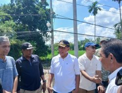 Jembatan Penghubung Desa Bolo-Rade Retak Diterjang Banjir, Bupati Bima Blusukan Tinjau Jembatan dan Rumah Warga Terdampak