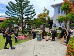 Siswa Diktuk Bintara Polri Gelar Baksos Bersama Siswa SMP Xaverius di Gereja Santo Yosep Passo