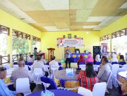 Silaturahmi Bersama Forkopimca dan Tokoh Masyarakat Taniwel Timur, Kapolda: Jaga Budaya Pela Gandong sebagai Fondasi Utama Kedamaian