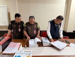 Berkas Perkara Korupsi Oleh Tersangka RA Diserahkan Penyidik Polda Ke Kejati Gorontalo