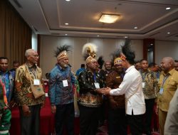 Wapres Ajak Tokoh Masyarakat Papua Kawal Dana Otsus agar Tepat Sasaran
