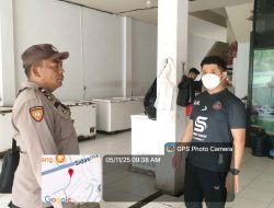 Personil Polsek Ngabang Laksanakan Patroli Dialogis Siang Hari Untuk Memastikan Keamanan Wilayahnya