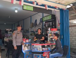 Saat Patroli Bripka Bayu Menyampaikan Untuk Tidak Mudah Percaya Dengan Berita Hoax Yang Menyesatkan