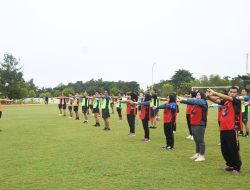 Personel Korem 044/Gapo Laksanakan Tes Kesegaran Jasmani Periode II Tahun 2025