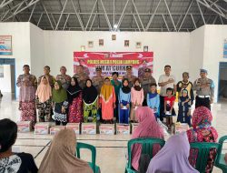 Polres Mesuji Serap Aspirasi Warga Lewat Jumat Curhat dan Salurkan Bantuan Sembako