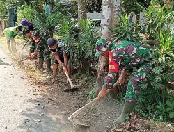 Kerja Bakti Babinsa Tanjungsari dan Warga Wujudkan Lingkungan Bersih Di Josenan