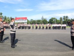 Kapolres Maluku Tengah Pimpin Upacara PTDH In Absentia Satu Perwira