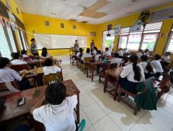 Ops Zebra, Pelajar SMP 6 Ambon Diajarkan Jadi Pelopor Keselamatan