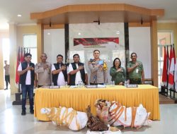 Polres MBD Bongkar Dugaan Perdagangan Ilegal 20 Koli Kayu Santigi, Tegaskan Komitmen Jaga Sumber Daya Alam