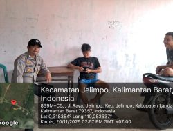 Personil Polsubsektor Jelimpo Laksanakan Patroli Dialogis Disekitaran Pusat Perbelanjaan Untuk Memastikan Situasi Kamtibmas Yang Aman dan Kondusif