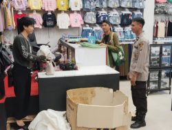 Polisi Sambangi Toko Pakaian dan Bank, Ingatkan Peningkatan Keamanan