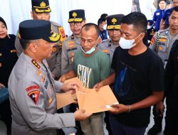 Wakapolri Tinjau Posko Antemortem DVI di Sumatera Barat, Pastikan Proses Identifikasi Korban Berjalan Optimal