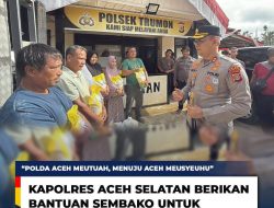 Kapolres Aceh Selatan Berikan Bantuan Sembako kepada Warga Ladang Rimba