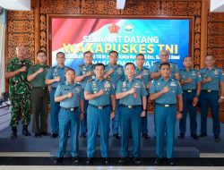 Tingkatkan Layanan Kesehatan Prajurit, Pangkoarmada III Terima Kunjungan Kehormatan Wakapuskes TNI di Mako Armada III