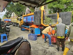 Gerak Cepat UPTD – DLH Kecamatan Plaju Benahi Lingkungan Kerja dan Bank Sampah