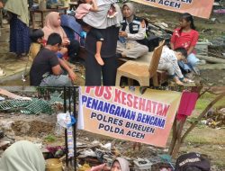 Tim Kesehatan Polres Bireuen Hadir Untuk Masyarakat Terdampak Banjir