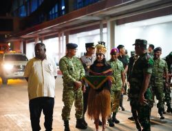 Ir Koarmada III Sambut Kedatangan Kasad di Kota Sorong