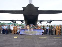 Perkuat Solidaritas dan Kepedulian Secara Terpadu, Pangdam II/Sriwijaya Lepas Bantuan Kemanusiaan Korban Bencana ke Wilayah Aceh, Sumut dan Sumbar