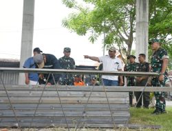 Cegah Banjir di Dusun Kebonduren, Korem 081/DSJ Perkuat Tanggul dengan Penghijauan