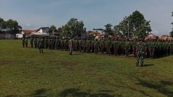 Babinsa Ajarkan PBB kepada Siswa Ketarunaan, Harapannya Tingkatkan Disiplin dan Karakter Pemimpin Muda