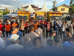 Polres Aceh Barat Daya Beri Pengawalan Ketat Pendistribusian Bantuan Logistik dari Pemerintah Abdya dan Masyarakat untuk Korban Bencana Alam di Aceh, Kapolres Abdya Terjunkan 26 Personel Polres Abdya