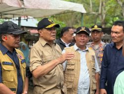 Menko Polhukam Tinjau Korban Banjir dan Longsor, Dandim 0103/Aceh Utara Lakukan Pendampingan