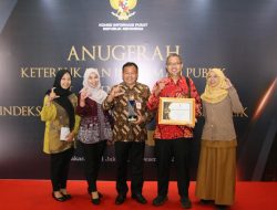 Kemendagri Kembali Raih Predikat Informatif dari KI Pusat