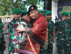 Pelepasan Mayjen TNI Rio Firdianto dan Ibu Galuh Rio Firdianto oleh Pangdam l/BB bersama Ketua Persit KCK Daerah l/BB