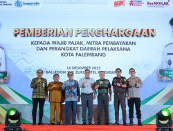 Pemerintah Kota Palembang Melaui Bapenda Berikan Penghargaan kepada Wajib Pajak, Mitra Pembayaran, dan Perangkat Daerah Pelaksana Tahun 2025