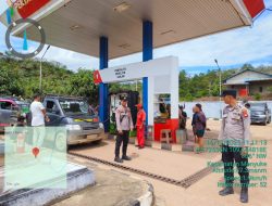 Samapta Polsek Menyuke Laksanakan Patroli ke SPBU Desa Mamek