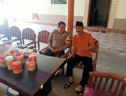 Pererat Silaturahmi dan Toleransi, Bripka Yuda Mastoer Sambangi Tokoh Agama Hindu Donomulyo