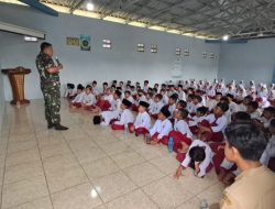 Tanamkan Cinta Tanah Air Sejak Dini, Babinsa Sambi Beri Wasbang Siswa SD Muhammadiyah