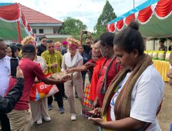 Wamen Perdagangan RI Buka Pasar Murah di Papua Barat Daya