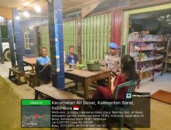 Di Bawah Terang Rembulan, Polisi Hadir Menyapa Warga Lewat Patroli Malam