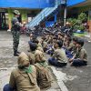 Babinsa Tipes Beri Motivasi Siswa SMP Muhammadiyah 6 Mengenal Profesi TNI