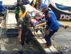 Tkm SAR Satpolairud Turun Langsung Evakuasi Pasien Sakit Urgensi
