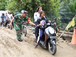 Pangdam l/BB Beserta Rombongan Tinjau Pembangunan Jembatan Aramco di Kabupaten Langkat