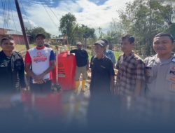 Satbrimob Polda Aceh Bantu Warga Aceh Tamiang Bangun Sumur Bor, Pompa Air, Tandon, dan Genset
