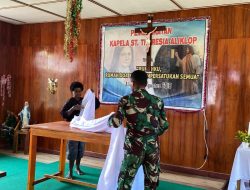 Pos Bulangkop Satgas Yonif 751/VJS Bersama Warga Gelar Karya Bakti Pembersihan Gereja Sambut Natal 25 Desember 2025