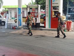 Jelang Perayaan Tahun Baru, Koramil Laksanakan Patroli Keliling Wilayah