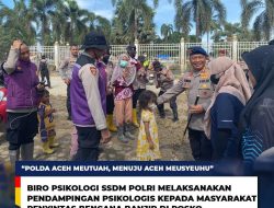 Biro Psikologi SSDM Polri Melaksanakan Pendampingan Psikologi kepada Masyarakat Penyintas Bencana Banjir