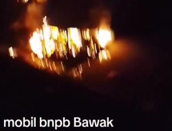 Truk Bantuan Logistik Mogok di Langkahan, Warga Ambil Bantuan dan Diduga Membakar Kendaraan