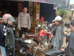 Polisi Sapa Warga Saat Patroli Siang, Imbau Tertib Berlalu Lintas