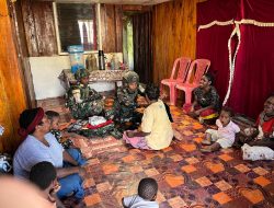 Berbakti Untuk Negeri Satgas Yonif 521/DY Binter Pelayanan Kesehatan Gratis di Wilayah Penugasan